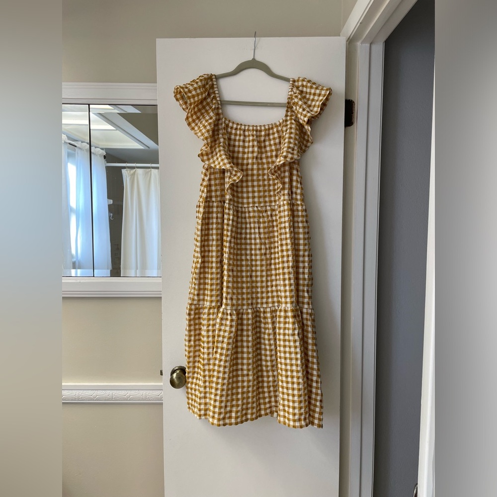 Carly Jean Los Angeles Midi Dress